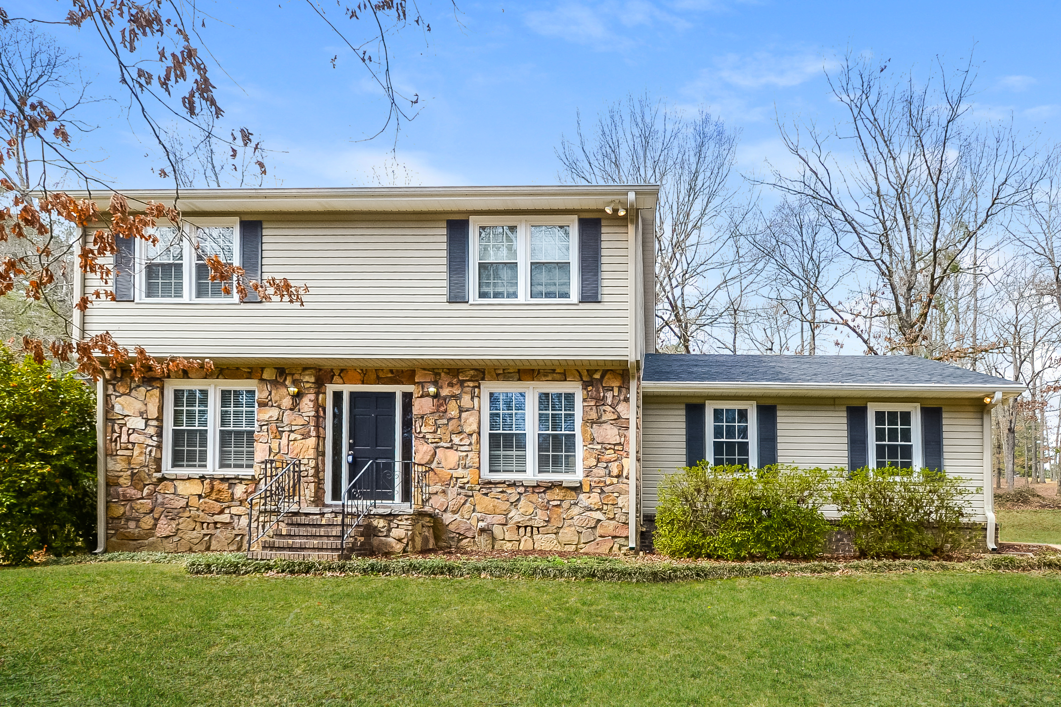 5042 INDIAN VALLEY RD BIRMINGHAM, AL 35244